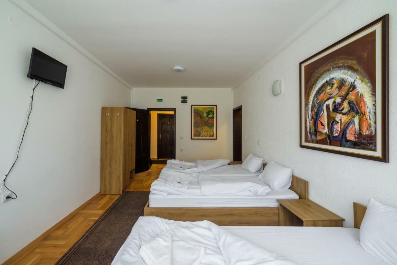 Hotel Manastir Sv. Joakim Osogovski Kriva Palanka Ngoại thất bức ảnh